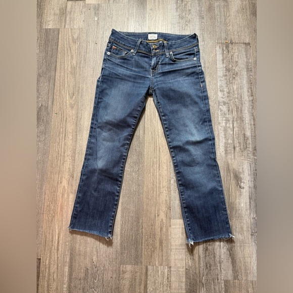 Hudson Denim Jeans Size 26 Dark Wash Slim Fit with Frayed Hem Distressed casual